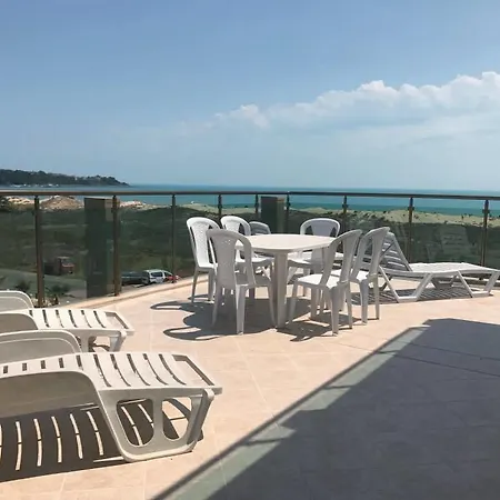 Beach דירה פרימורסקו