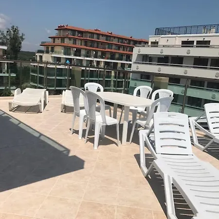 דירה Beach פרימורסקו